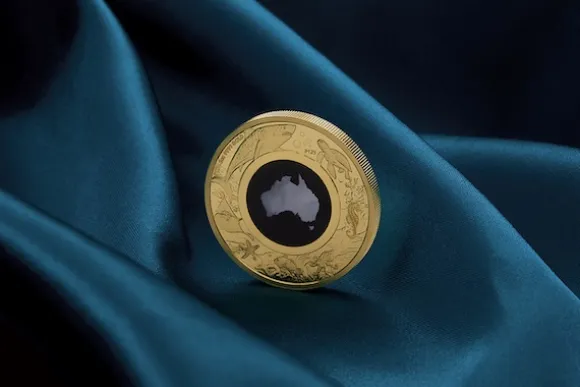 Great Southern Land - Mother of Pearl - 2 Oz Gold Proof 2024