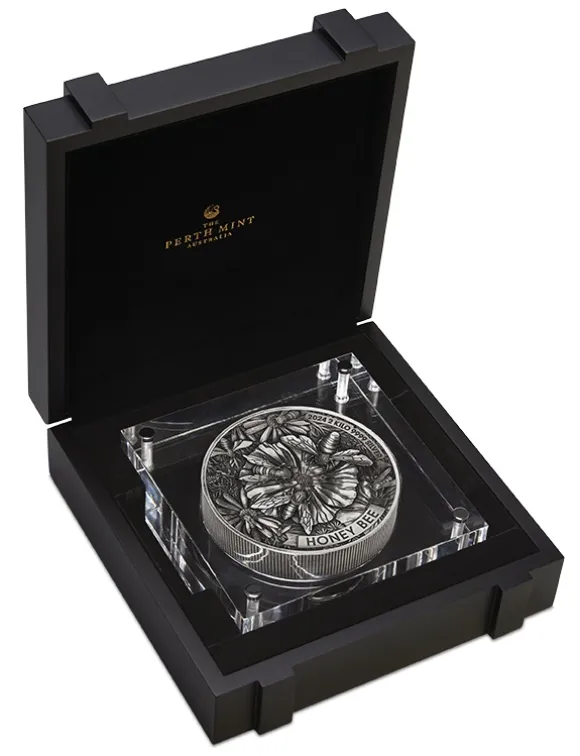 Honey Bee - 2 Kg Silber Antik Finish High Relief 2024 + Box +COA*