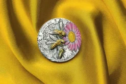 Honey Bee - 2 Oz Silber Antik Finish 2025 +Box +COA
